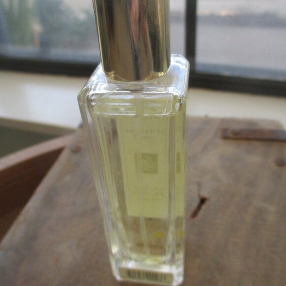 Jo Malone Lime Basil & Mandarin Cologne ~ 1 oz. / 30 ml. ~ Spray Bottle - Picture 2 of 5